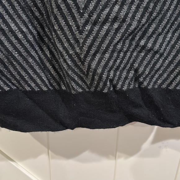 Nordstrom cashmere sweater - Picture 4 of 5